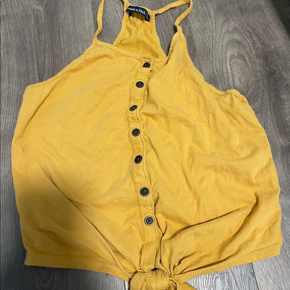 Abercrombie and Fitch S Yellow Tank w tie